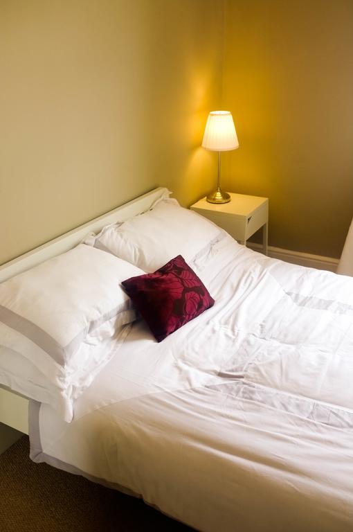 Stones Throw From The Beach - Stunning Sea View Portsmouth Eksteriør billede
