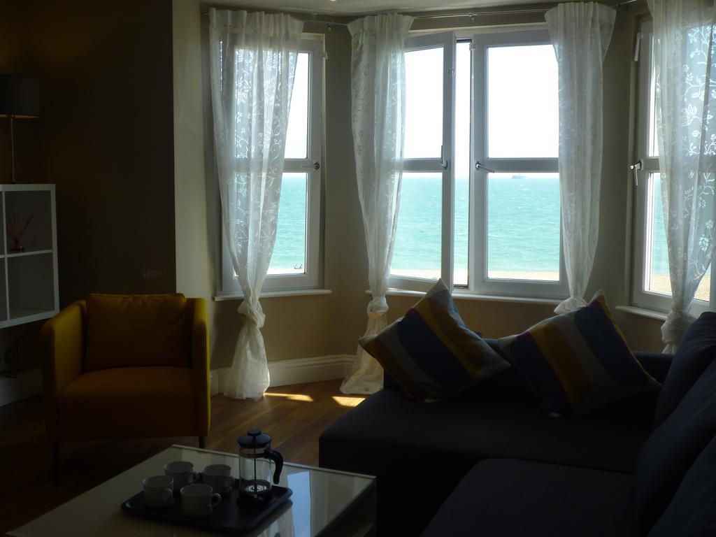 Stones Throw From The Beach - Stunning Sea View Portsmouth Eksteriør billede